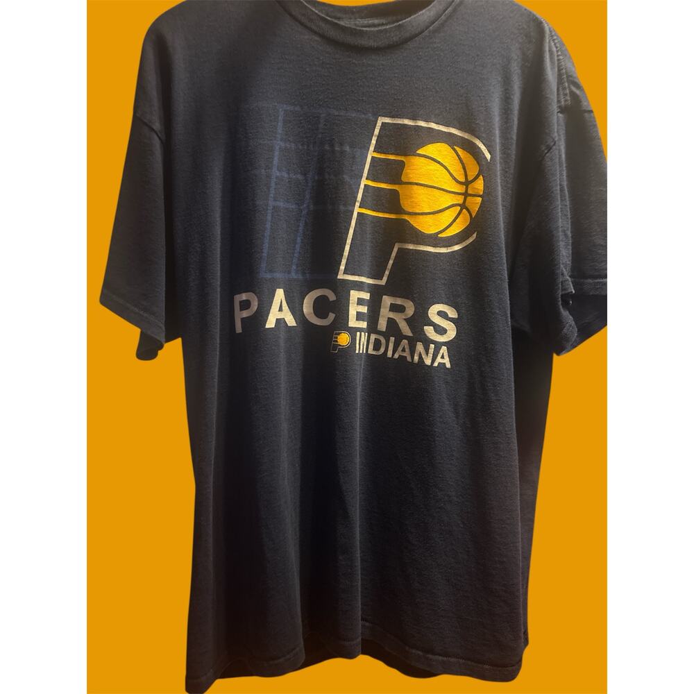 NBA Exclusive Collection Indiana Pacers T-Shirt Men’s XL | Vintage Graphic Tee